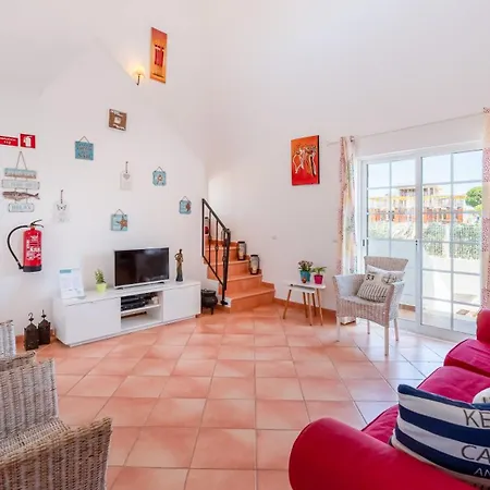 Serene Duplex House With Patio By Lovelystay Apartment