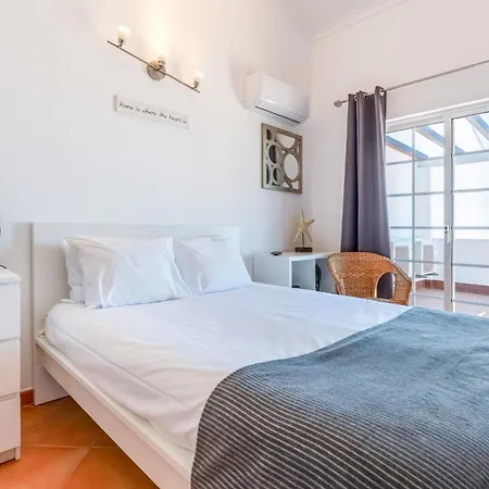 Serene Duplex House With Patio By Lovelystay Apartment Vila Nova de Cacela