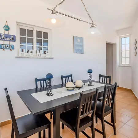 Serene Duplex House With Patio By Lovelystay Apartment *