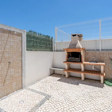 Appartement Serene Duplex House With Patio By Lovelystay Vila Nova de Cacela