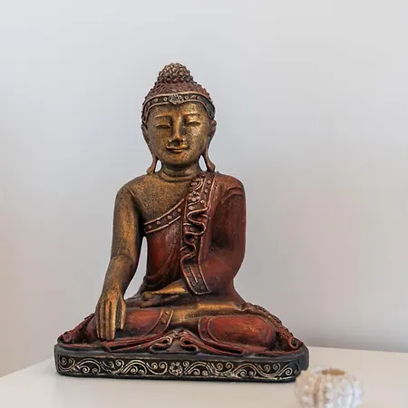 Serene Duplex House With Patio By Lovelystay *