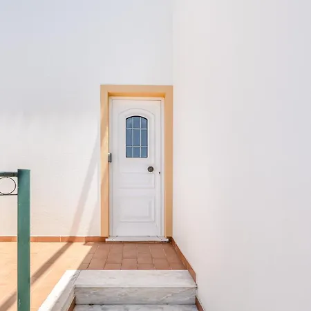 Serene Duplex House With Patio By Lovelystay * Vila Nova de Cacela