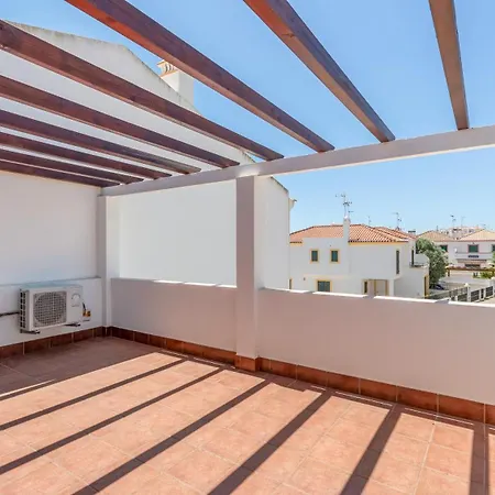 Serene Duplex House With Patio By Lovelystay Vila Nova de Cacela
