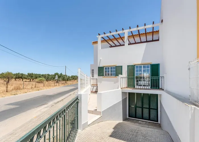 Serene Duplex House With Patio By Lovelystay * Vila Nova de Cacela