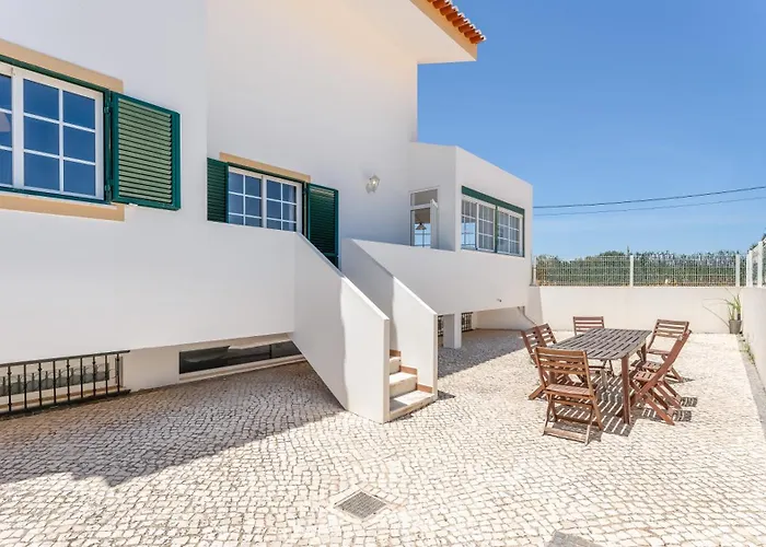 Serene Duplex House With Patio By Lovelystay