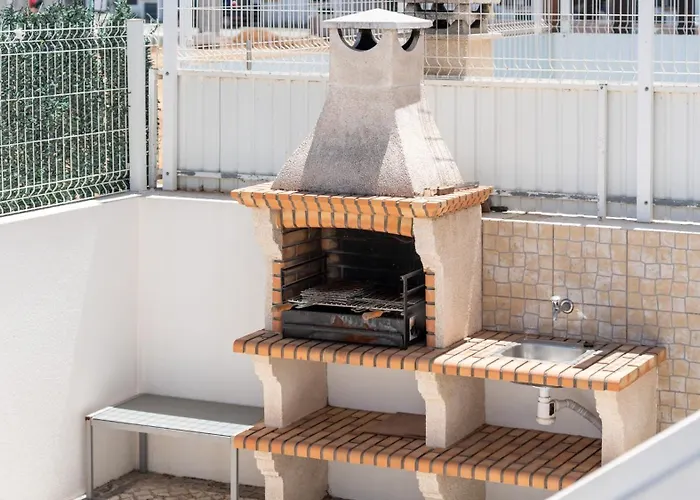 Serene Duplex House With Patio By Lovelystay Vila Nova de Cacela