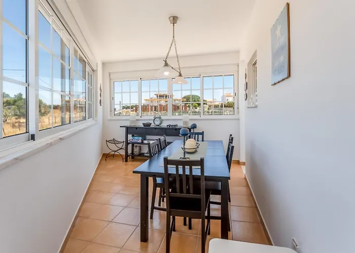 Serene Duplex House With Patio By Lovelystay Apartment *