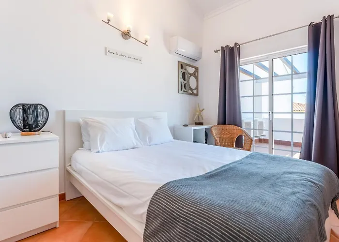Serene Duplex House With Patio By Lovelystay Apartment Vila Nova de Cacela