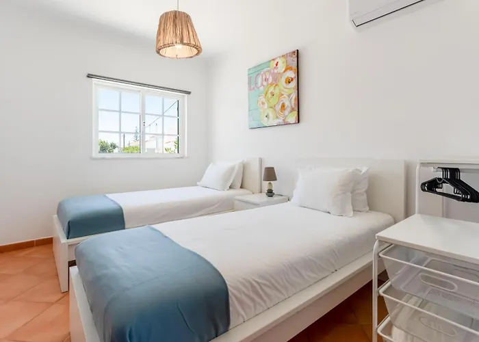 Apartment Serene Duplex House With Patio By Lovelystay Vila Nova de Cacela