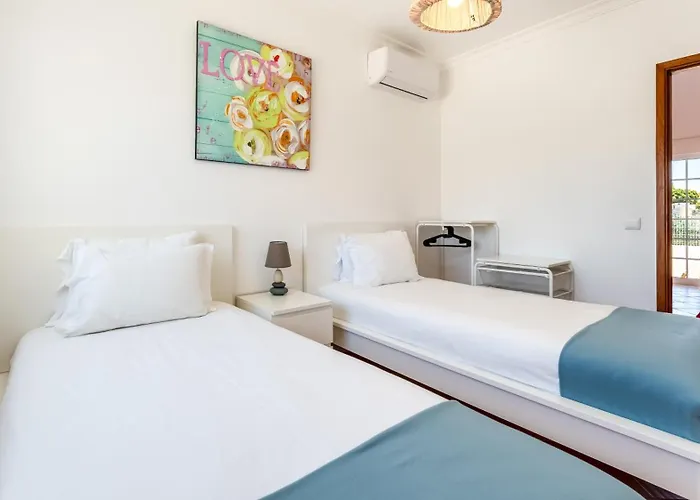 Apartment Serene Duplex House With Patio By Lovelystay Vila Nova de Cacela